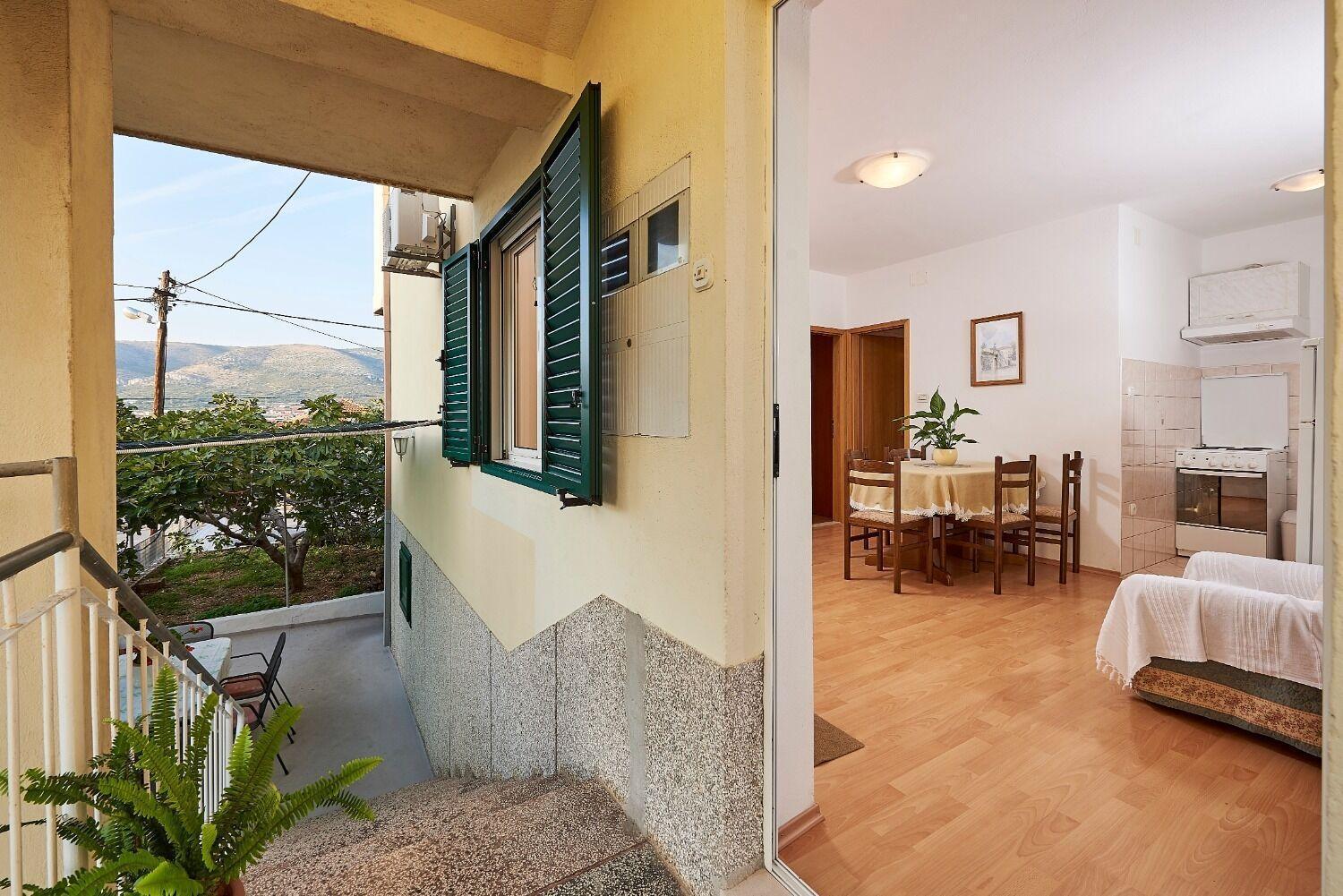 Apartment Ivanka Trogir Extérieur photo